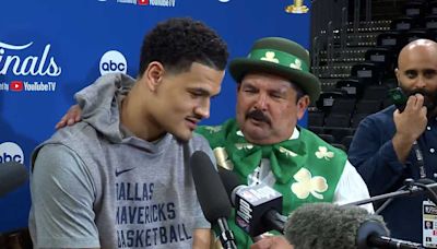 Guillermo asks colorful questions of players during NBA Finals Media Day