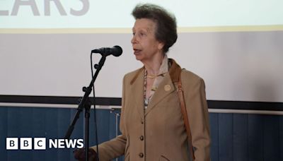 Princess Anne visits Victim Support charity in Bristol