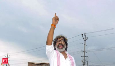 Ex-Jharkhand CM Hemant Soren declares 'rebellion' to drive out 'feudal forces' - The Economic Times
