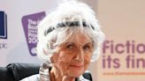 Alice Munro, Nobel Prize-Winning Writer, Dies at 92