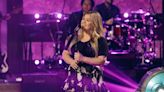 Kelly Clarkson Announces 10-Show Las Vegas Summer Residency