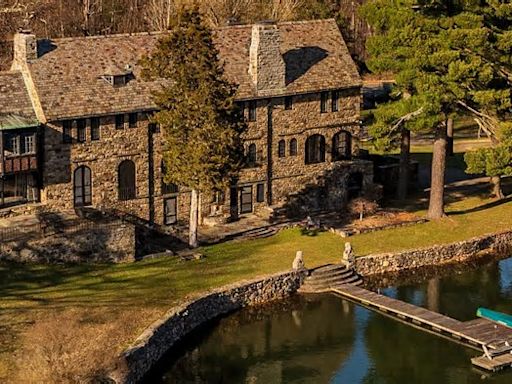 Gorgeous 1920s upstate NY mansion featured in upcoming season of Pretty Little Liars lists for $4.385m