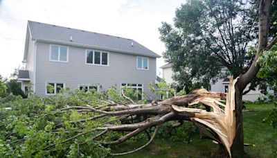 Tornado formed in Urbandale too fast for advance warning from National Weather Service