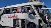 Bolivia: al menos 16 muertos por el choque frontal entre un micro de pasajeros y un camión con mercadería de contrabando
