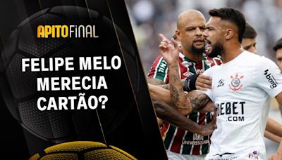 Felipe Melo merecia cartão por derrubar Breno Bidon no gol do Corinthians?