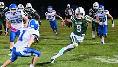 HIGH SCHOOL ROUNDUP: Jayden Barber's five total touchdowns lift Dennis-Yarmouth to win