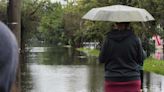 Chegada do frio deve elevar o risco de hipotermia nas zonas de enchente do RS