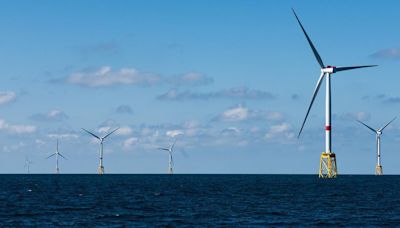 Iberdrola refuerza su liderazgo en eólica marina con la inauguración de Saint Brieuc en Francia, tras invertir 2.400 millones