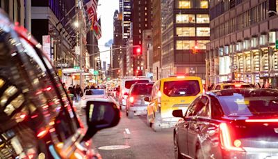 The Smart, Cheap Fix for Slow, Dumb Traffic Lights
