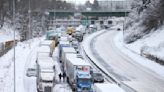 Clima invernal causa caos en EEUU