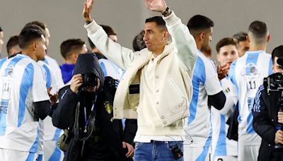 Ángel Di María también se quejó del arbitraje en el partido de Argentina contra Colombia: “Jugamos contra 12″