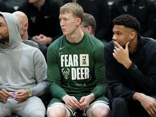 Giannis Antetokounmpo, Damian Lillard attempting to return for Bucks' critical Game 6