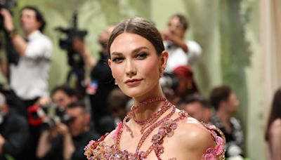 Karlie Kloss makes rare statement about alleged former BFF Taylor Swift
