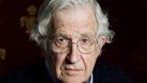 El día en que Noam Chomsky murió sólo en redes sociales