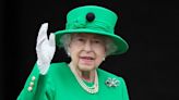 Queen Elizabeth 'humbled' by cheering Jubilee crowds