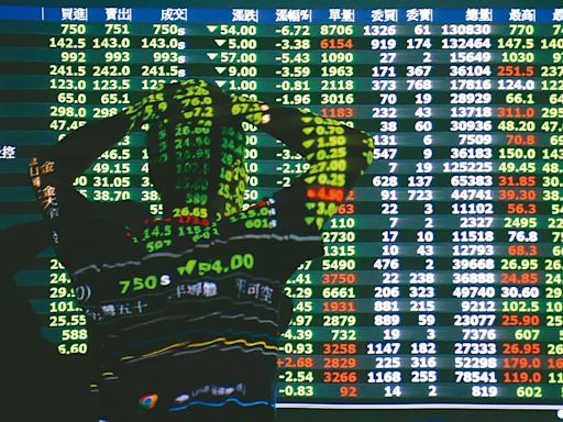 台股重摔 外資狂砍435億 MSCI調整今盤後生效