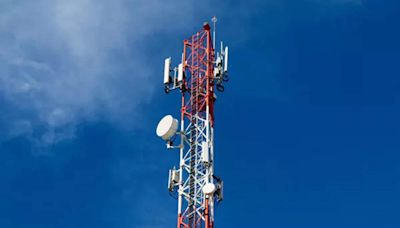 Justice Upadhyaya: Common People Must Be Aware of Their Telecom Rights - India Telecom News