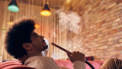 Why smoking hookah will make you look older