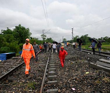 Four dead in India train derailment as 12 coaches come off tracks