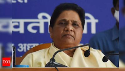 BSP Chief Mayawati Blasts Government for Excluding Bhole Baba from Hathras Stampede Chargesheet | Lucknow News - Times of India