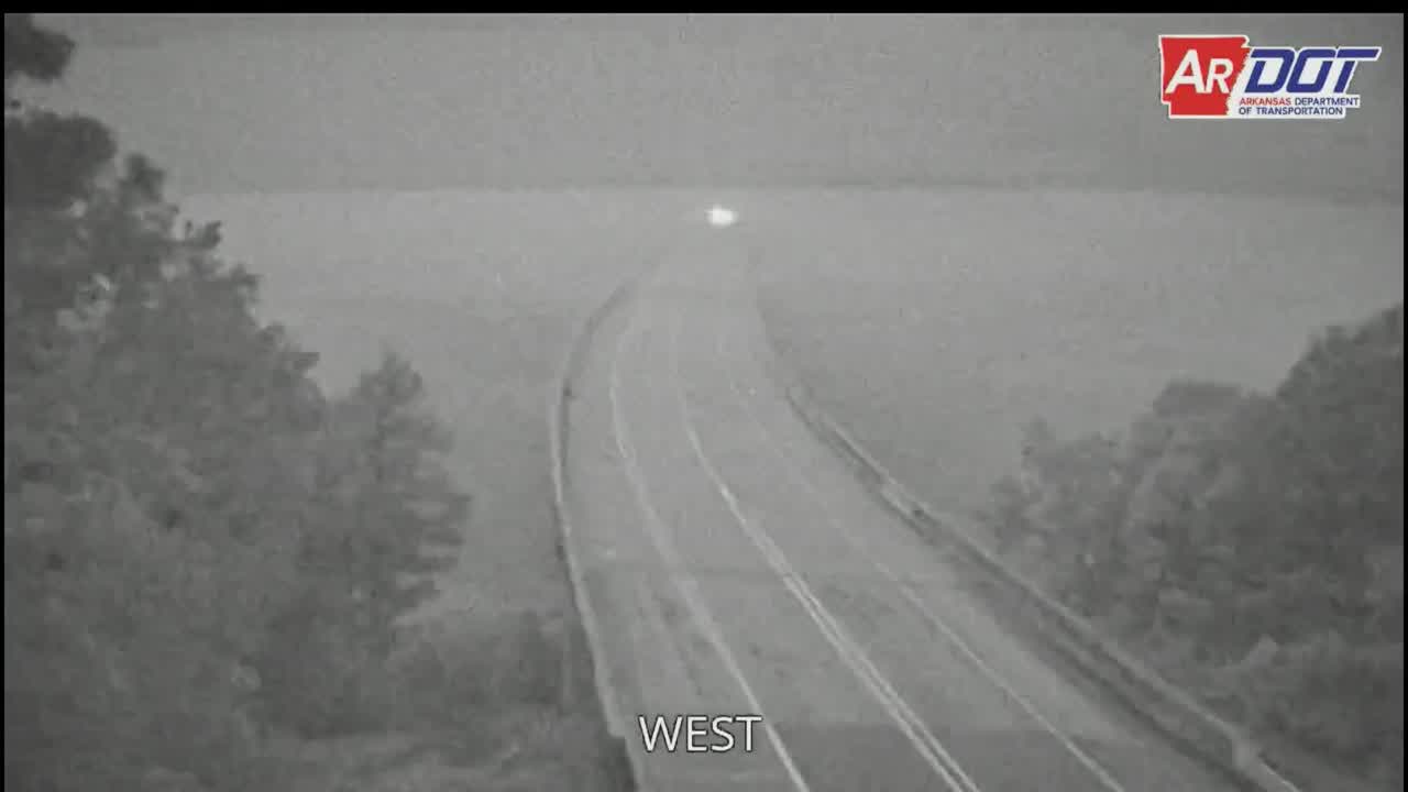 Terrifying video shows Norfork Lake as tornado hits