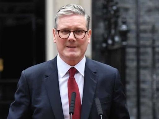 British PM Keir Starmer's latest gaffe, calls for 'return of sausages' from Hamas captivity - WATCH