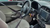 美國社群掀起「Kia挑戰」歪風：用一根USB線發動開走韓系車，不就是公然偷車？