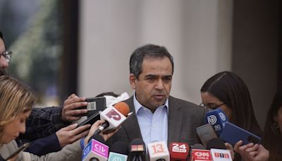 Quintana (PPD) reivindica el CAE pero afirma que propuesta de condonación universal “está desalineada con la realidad” - La Tercera