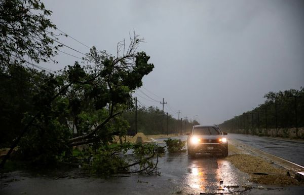 Hurricane Beryl lashes Mexican coast near top beaches after Caribbean destruction