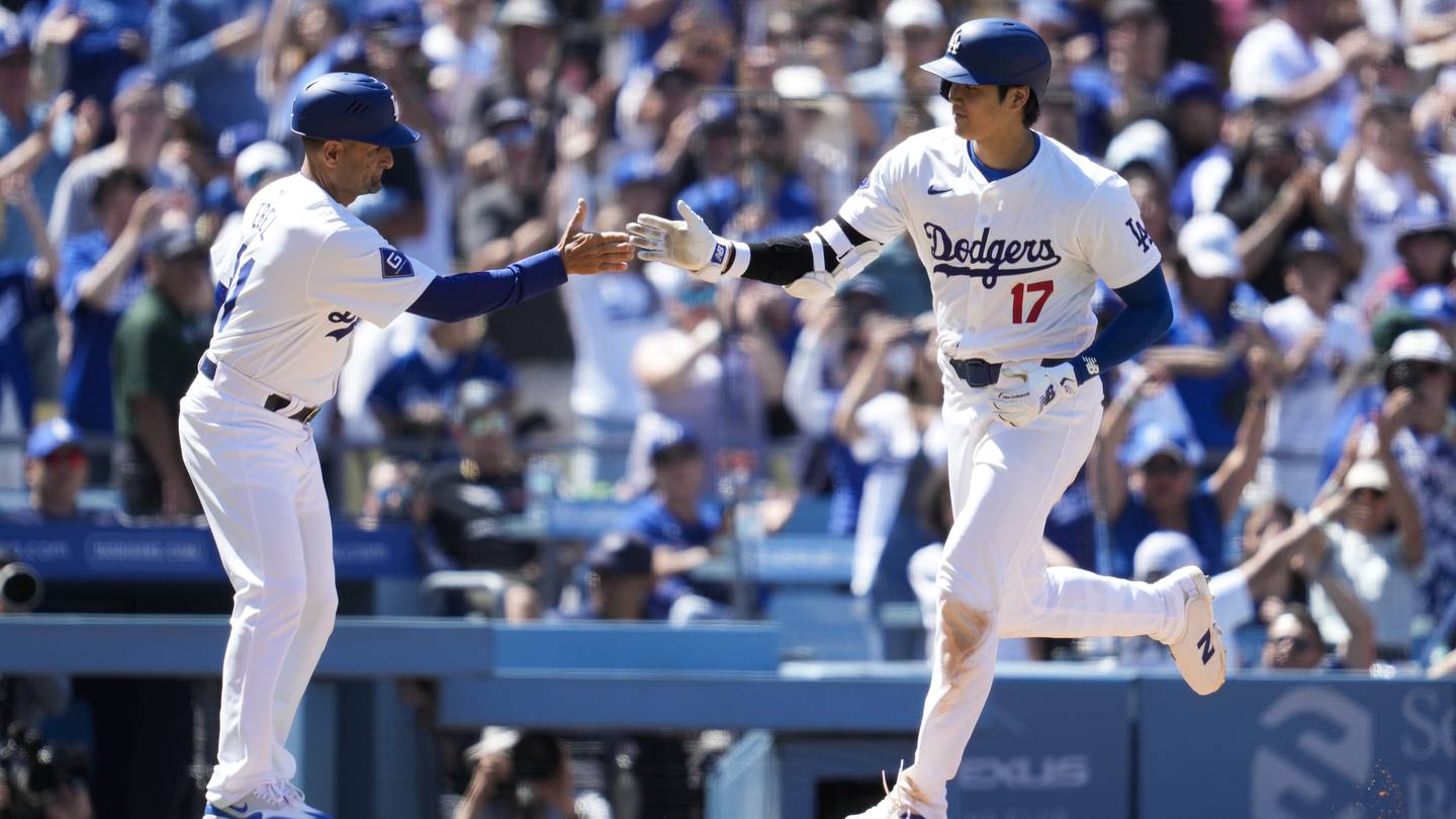 5 things to know from the weekend in MLB: Dodgers trounce Braves, Phillies' Trea Turner injured and more