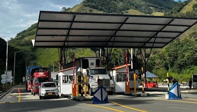 Suspenden aumento de tarifas en peaje de la vía Manizales - Medellín tras bloqueo