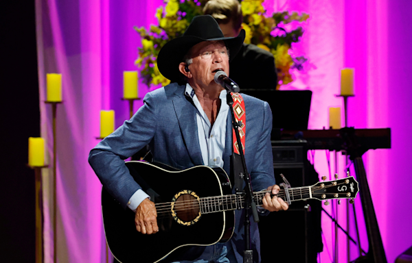 George Strait Mourns Loss Of Longtime Road Manager Who 'Suddenly Passed Away' At Home After The Band's Rehearsal...