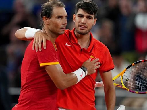 La vida de Carlos Alcaraz en la Villa Olímpica: David Ferrer ha tenido que pedirle que desayune en su habitación