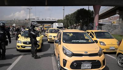 Taxistas se van a paro en Bogotá: puntos de concentración este 23 de julio