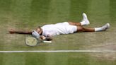 Nick Kyrgios powers into Wimbledon semi-finals with straight-sets win