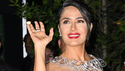 Salma Hayek’s Glass Necklace Was a Sculptural Take on a Lace Collar