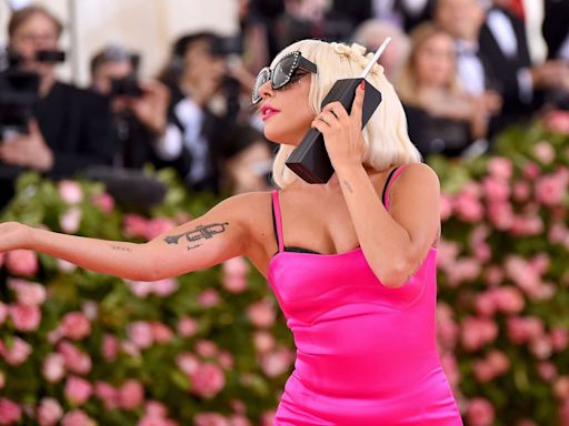 En fotos: los looks más excéntricos y polémicos de la Met Gala, a lo largo de los años