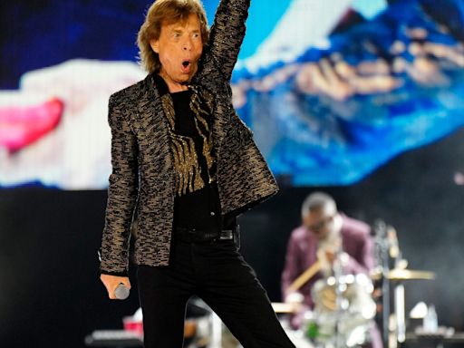 Here's The Rolling Stones full setlist from the MetLife Stadium concert Thursday