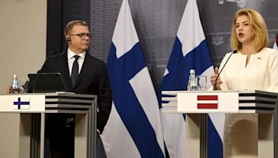 Finlandia afirma que Rusia "puede estar poniendo a prueba" a los países de la OTAN con los que hace frontera