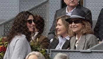 El cariñoso encuentro entre la familia de Rafa Nadal y la infanta Elena en el Madrid Mutua Open