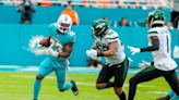 Dolphins re-signing Jeff Wilson Jr. to 2-year deal as Miami retains third running back