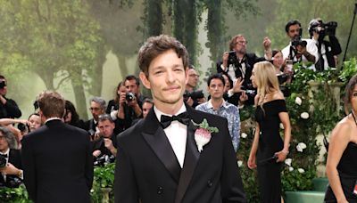 Mike Faist Joined His 'Challengers' Co-Stars on the Met Gala Green Carpet