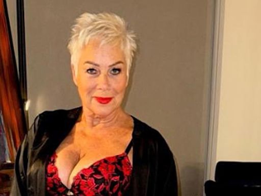 Loose Women star Denise Welch poses in sheer dress on the beach during surprise reunion