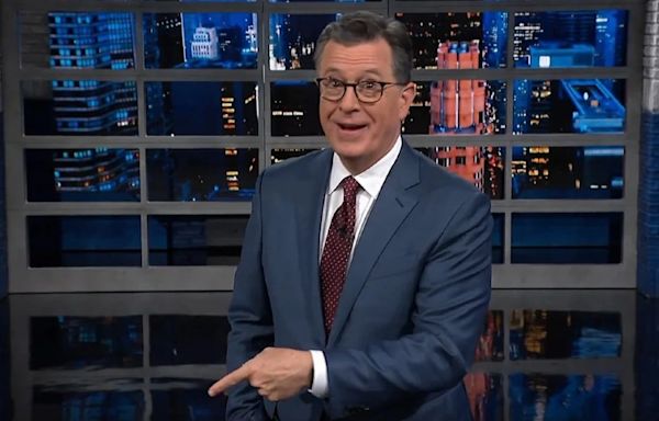 Stephen Colbert Interrupted by Boos for Steve Bannon: ‘I Agree, But I Do Want to Tell the Joke!’ | Video