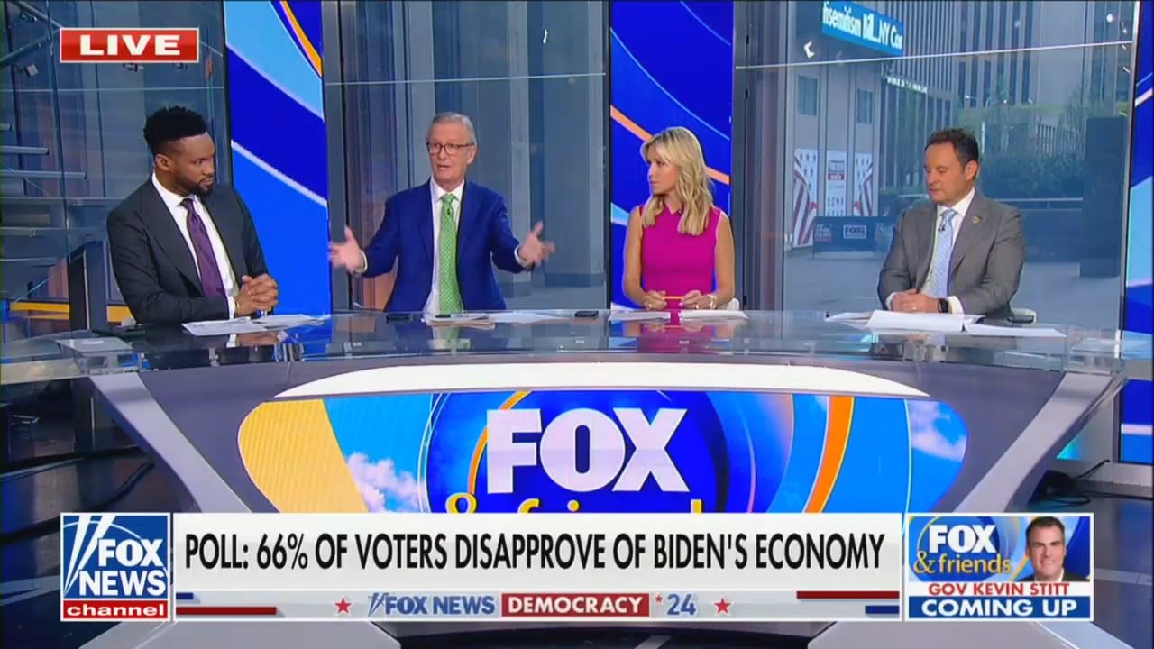 Steve Doocy Tells His Fox & Friends Colleagues the Economy Is Strong Under Biden: ‘A Lot of the Numbers Are Good’