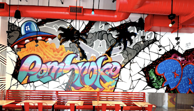 This spicy chicken chain is coming to South Florida. Here’s how Miami can get a taste