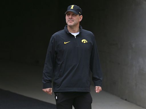 Late Kick’s Josh Pate: Tim Lester in ‘good spot’ with Iowa football