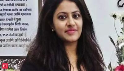 Pune Police confiscate luxury car used by IAS officer Puja Khedkar