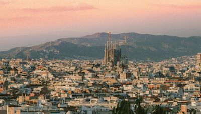 ¿Dónde está la calle más estrecha de Barcelona?