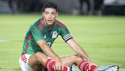 Jaime Lozano le daría la espalda a Raúl Jiménez para la Copa América - La Opinión